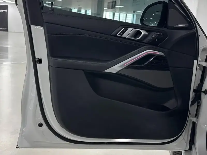 2024 BMW X6 с пробегом 41 016 км