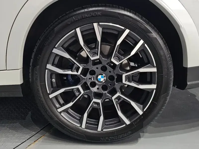 2024 BMW X6 с пробегом 15 904 км