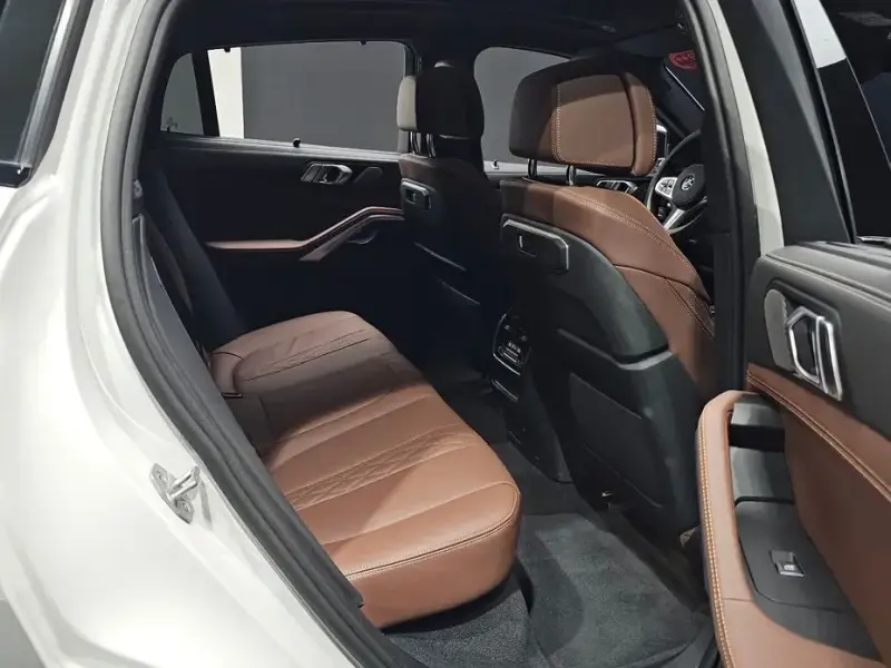 2024 BMW X6 с пробегом 15 904 км