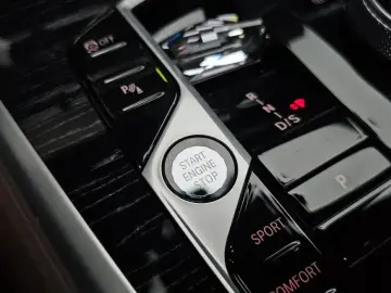 2024 BMW X6 с пробегом 15 904 км