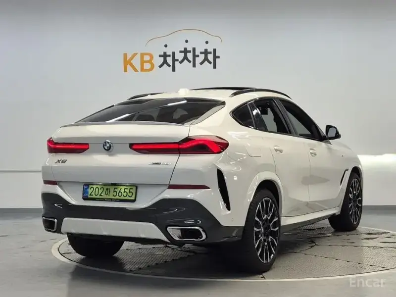 2025 BMW X6 с пробегом 2 924 км