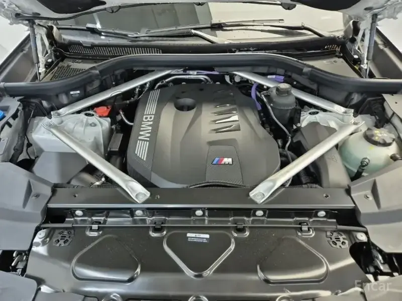 2025 BMW X6 с пробегом 2 924 км