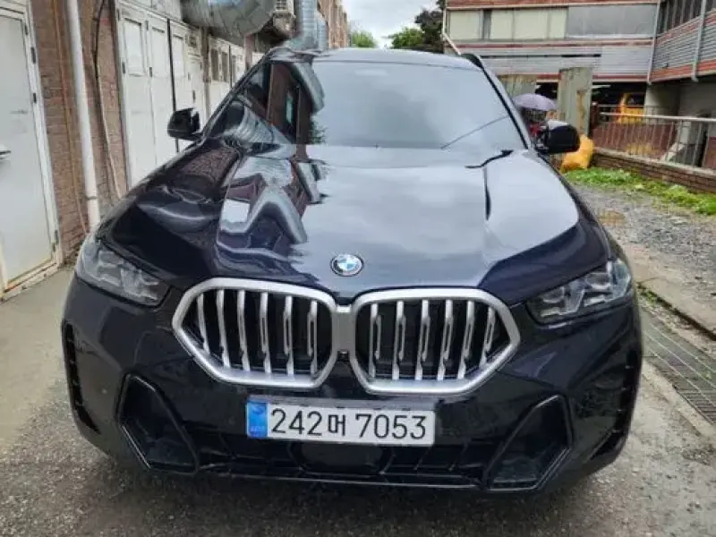 2025 BMW X6 с пробегом 7 376 км