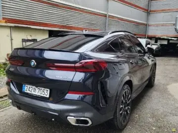2025 BMW X6 с пробегом 7 376 км