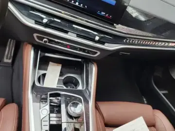 2025 BMW X6 с пробегом 7 376 км
