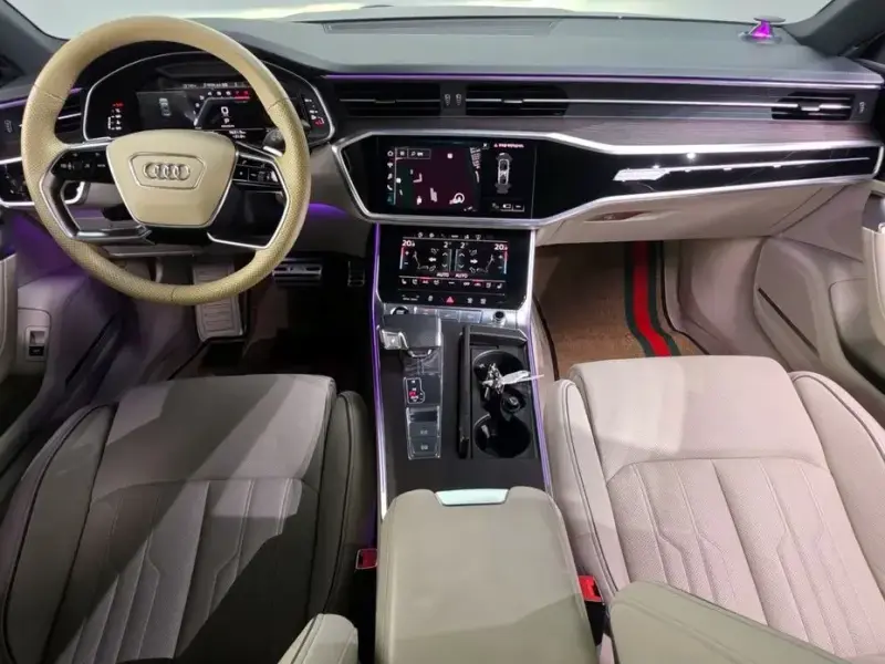 2022 Audi A7 с пробегом 40 095 км