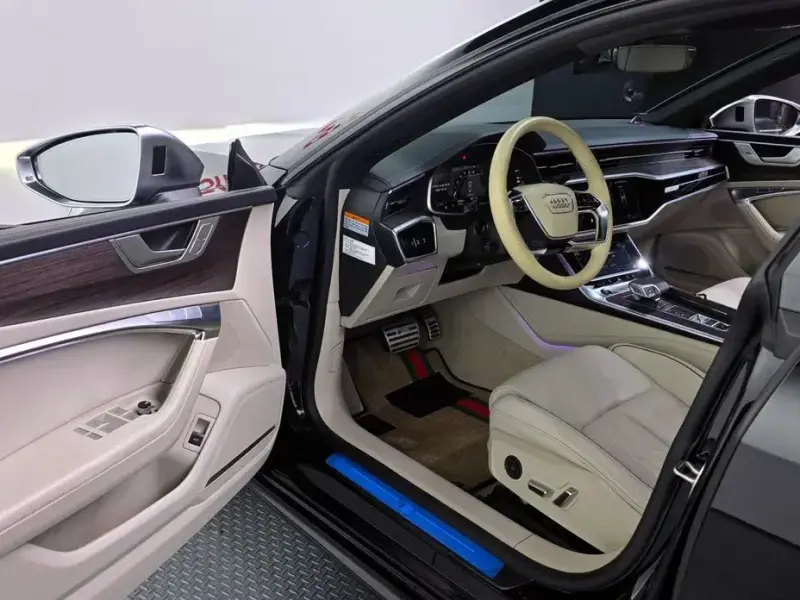 2022 Audi A7 с пробегом 40 095 км