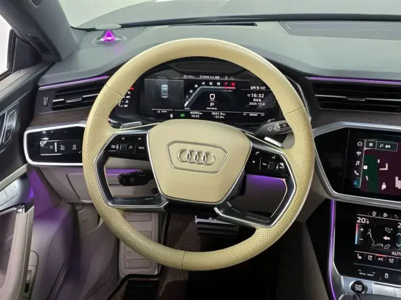 2022 Audi A7 с пробегом 40 095 км