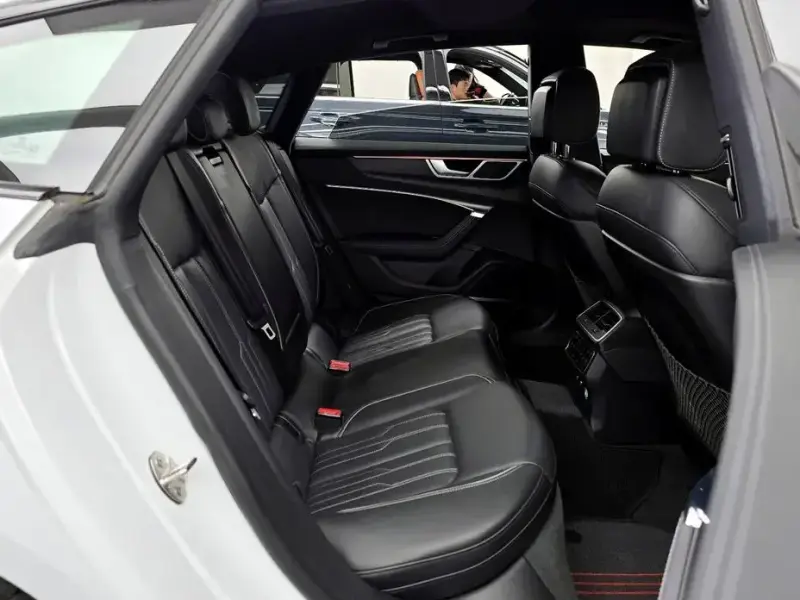 2020 Audi A7 с пробегом 62 873 км