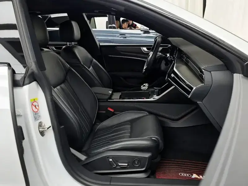 2020 Audi A7 с пробегом 62 873 км
