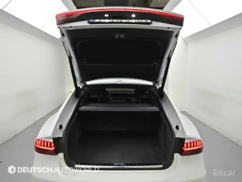 2021 Audi A7 с пробегом 23 095 км