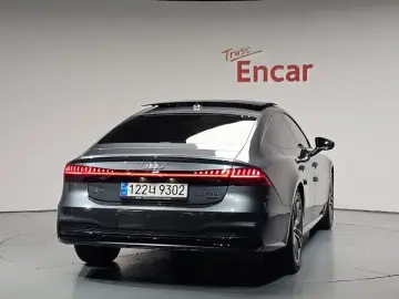 2022 Audi A7 с пробегом 24 374 км
