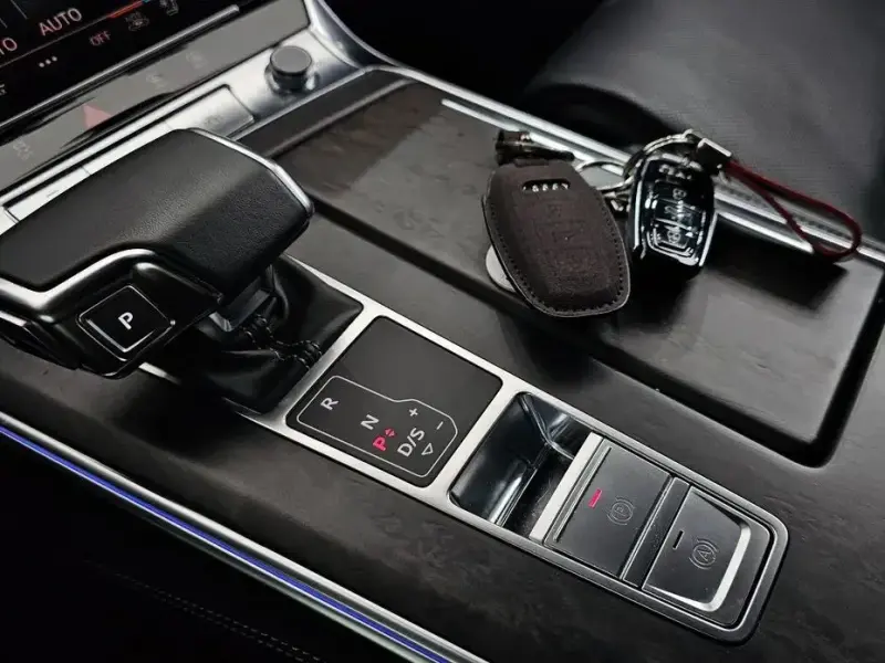 2020 Audi A7 с пробегом 99 942 км