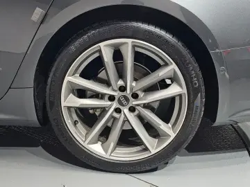 2022 Audi A7 с пробегом 24 374 км