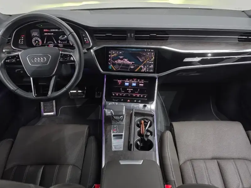 2020 Audi A7 с пробегом 24 089 км