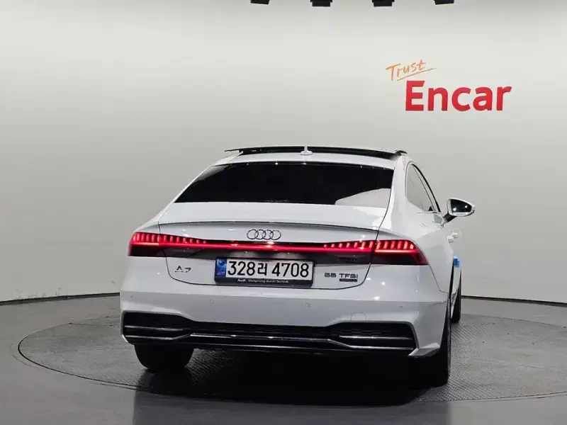 2021 Audi A7 с пробегом 40 806 км