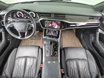 2021 Audi A7 с пробегом 40 806 км