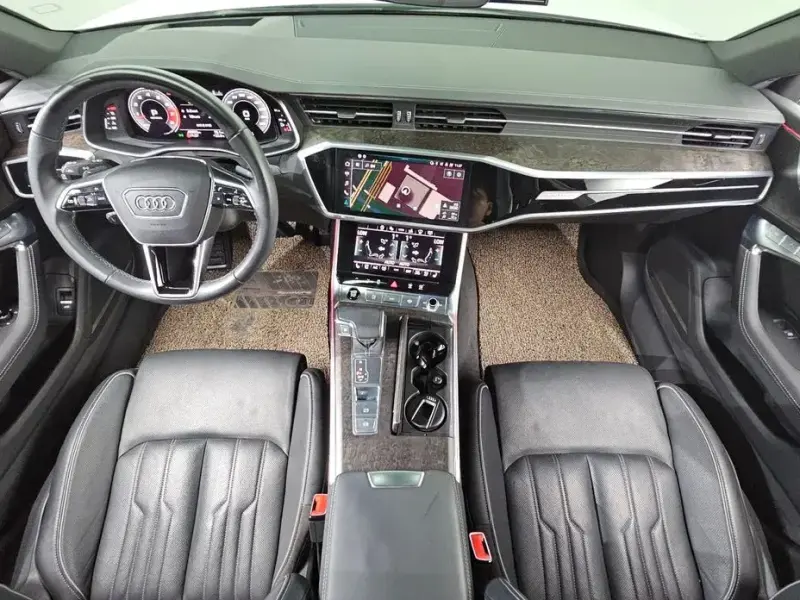 2021 Audi A7 с пробегом 40 806 км