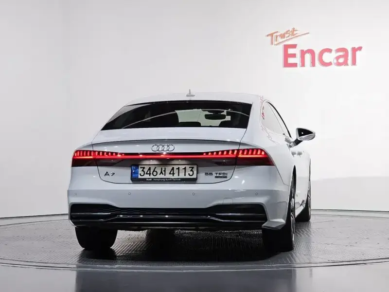 2020 Audi A7 с пробегом 33 858 км