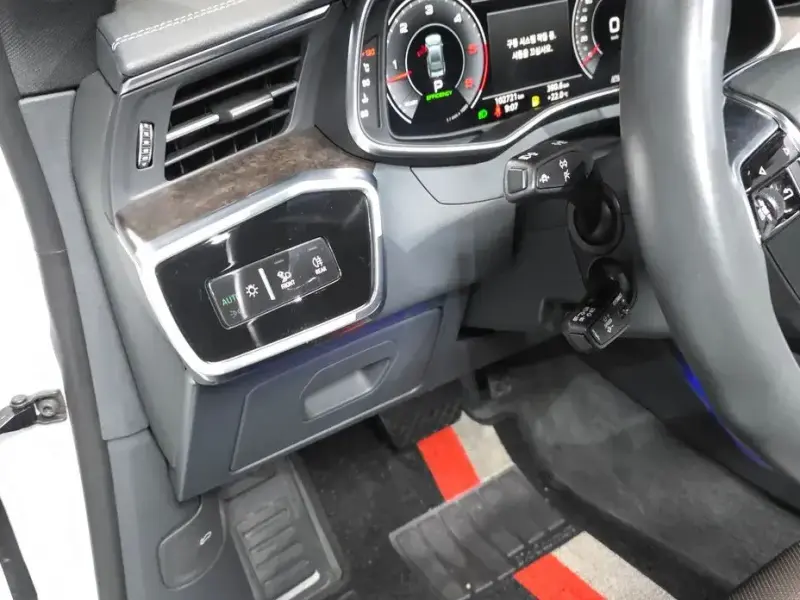 2020 Audi A7 с пробегом 102 721 км