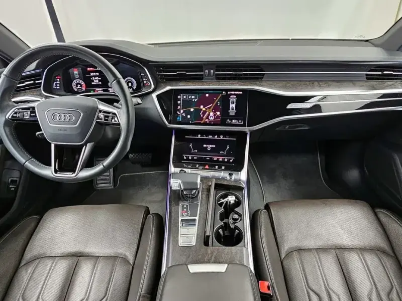 2020 Audi A7 с пробегом 33 858 км