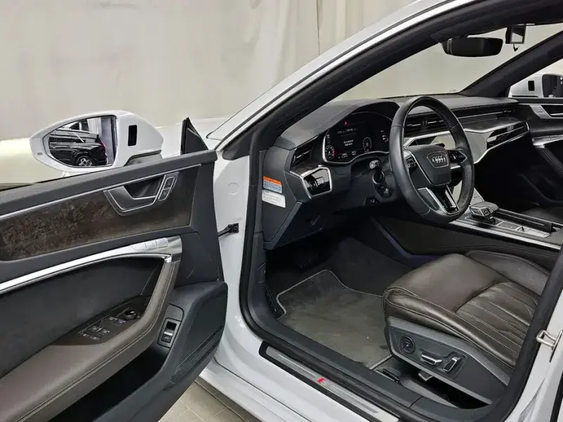 2020 Audi A7 с пробегом 33 858 км