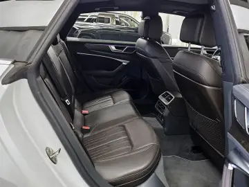 2020 Audi A7 с пробегом 33 858 км