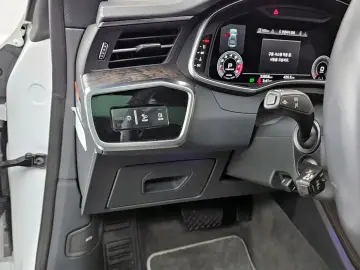 2020 Audi A7 с пробегом 33 858 км