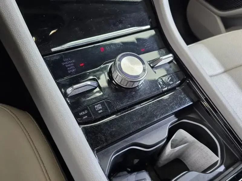 2022 Jeep Cherokee с пробегом 57 436 км