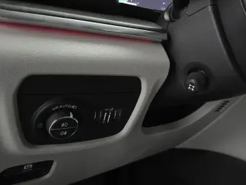 2022 Jeep Cherokee с пробегом 57 436 км