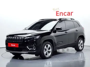 2022 Jeep Cherokee с пробегом 73 341 км