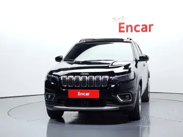 2022 Jeep Cherokee с пробегом 73 341 км