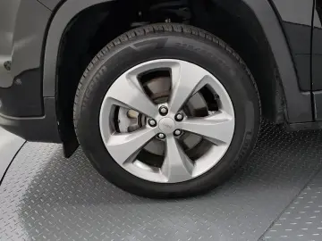 2022 Jeep Cherokee с пробегом 73 341 км