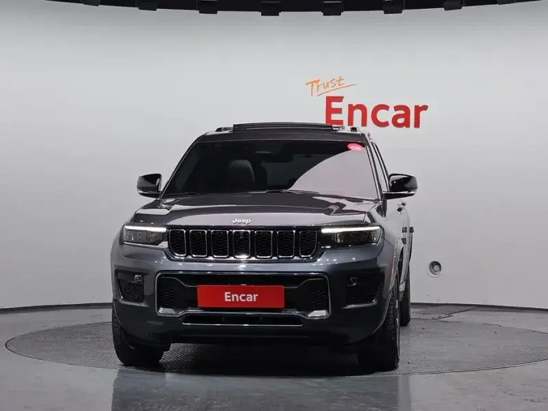 2022 Jeep Cherokee с пробегом 25 826 км