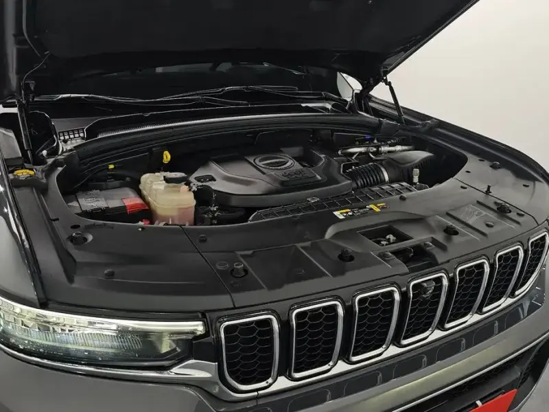2022 Jeep Cherokee с пробегом 25 826 км