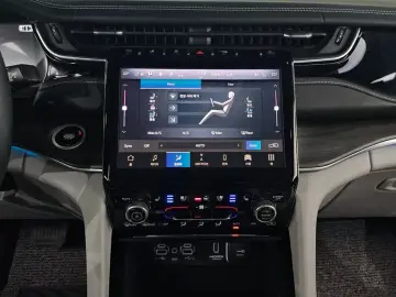 2022 Jeep Cherokee с пробегом 25 826 км