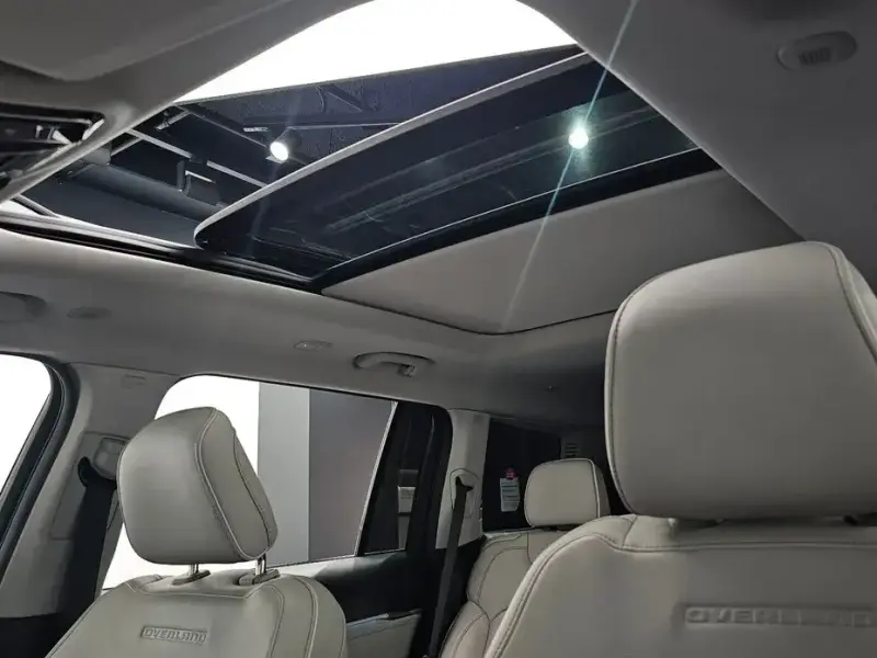 2022 Jeep Cherokee с пробегом 25 826 км