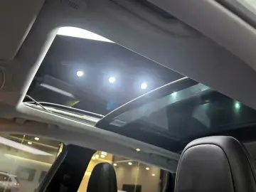 2022 Jeep Cherokee с пробегом 27 118 км