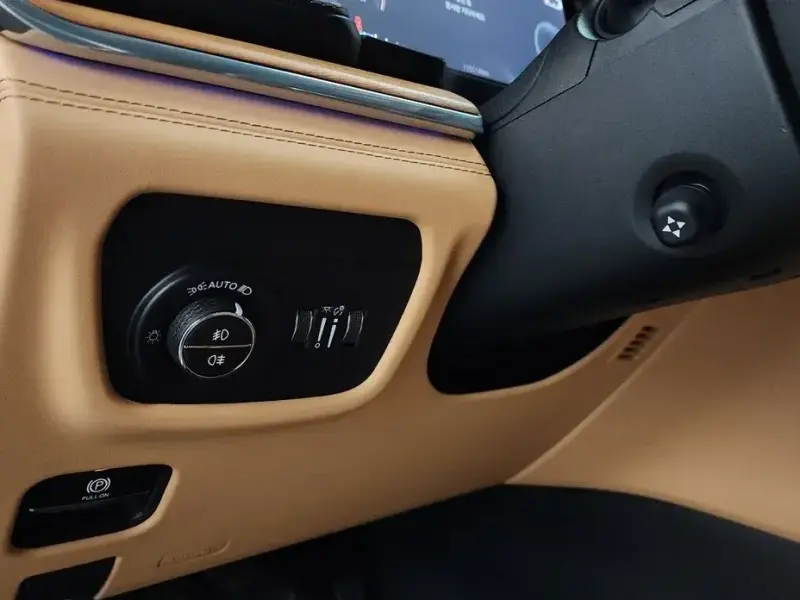 2022 Jeep Cherokee с пробегом 115 114 км
