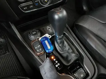2022 Jeep Cherokee с пробегом 46 483 км