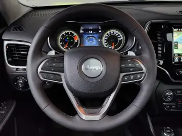 2022 Jeep Cherokee с пробегом 46 483 км