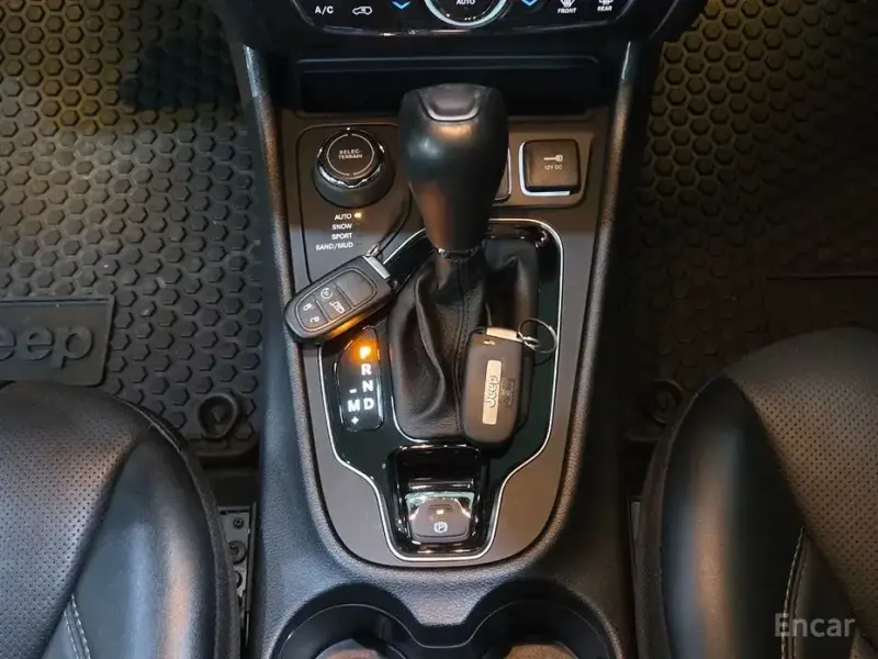 2022 Jeep Cherokee с пробегом 60 322 км