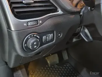 2022 Jeep Cherokee с пробегом 60 322 км