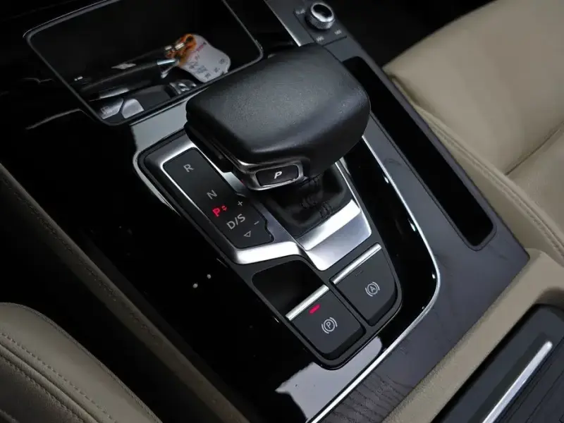 2023 Audi Q5 с пробегом 24 668 км