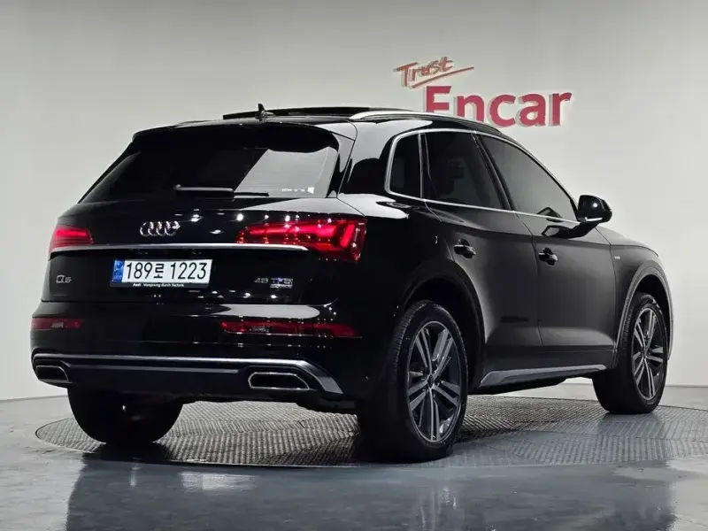 2021 Audi Q5 с пробегом 51 424 км