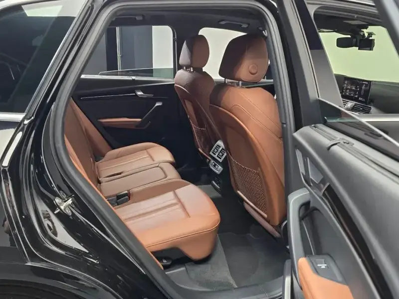 2021 Audi Q5 с пробегом 51 424 км