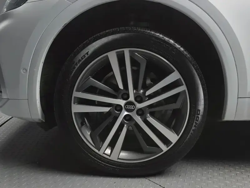 2021 Audi Q5 с пробегом 127 591 км