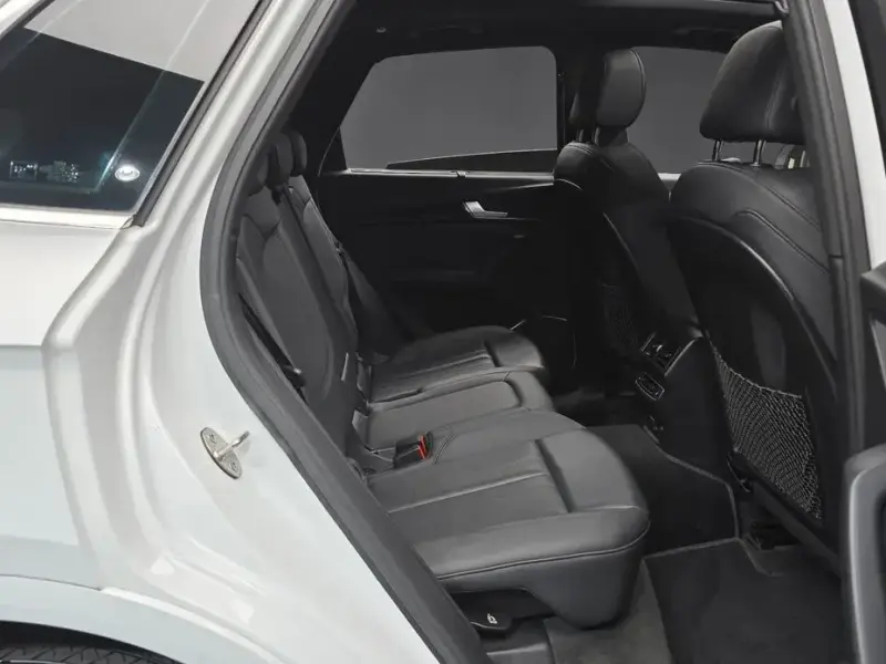 2021 Audi Q5 с пробегом 127 591 км