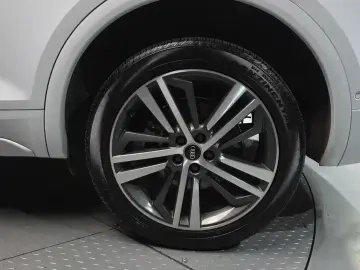 2021 Audi Q5 с пробегом 127 591 км