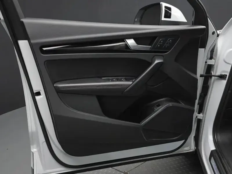2021 Audi Q5 с пробегом 127 591 км